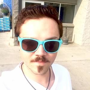 Meet your Posher, Mikey